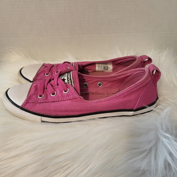 Converse Women's Pink Canvas Sneakers, Size 6.5 - Picture 5 of 8